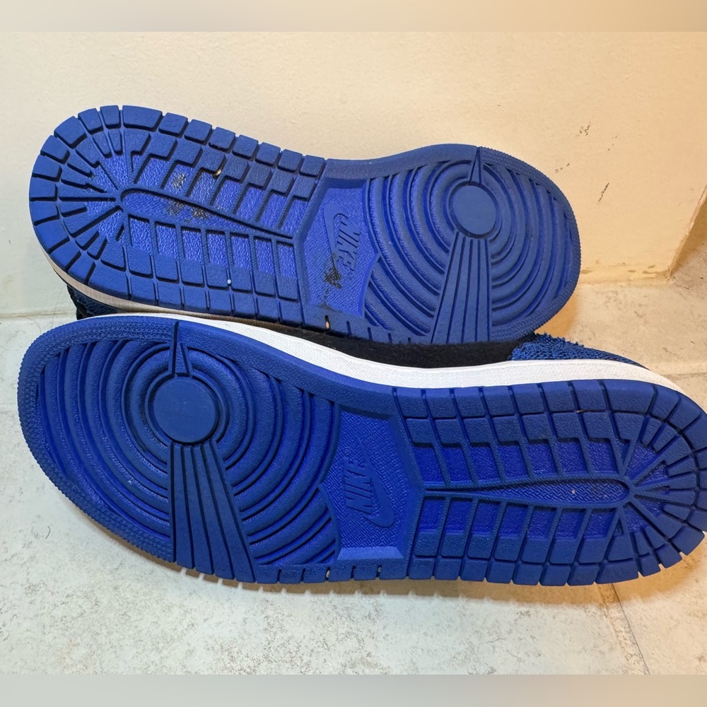 Nike Air‎ Jordan 1 Ultra High 'Royal', 7.5 - Picture 7 of 8